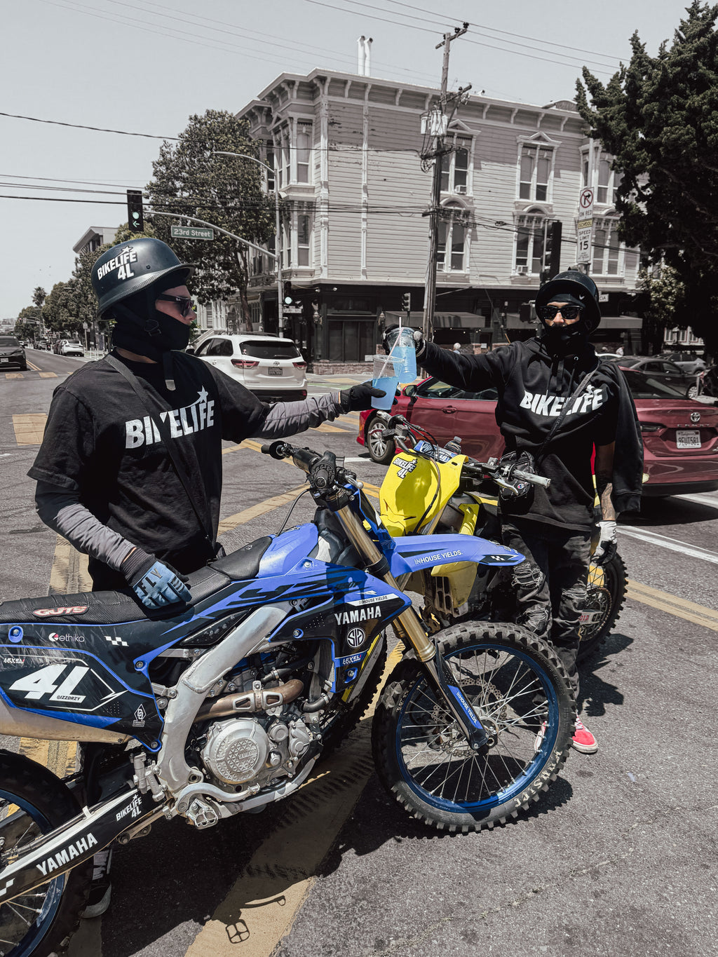 Bikelife 4L V1 Black & White